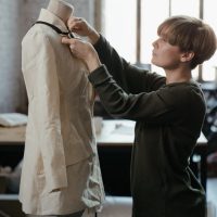 Как работать дизайнером одежды удаленно